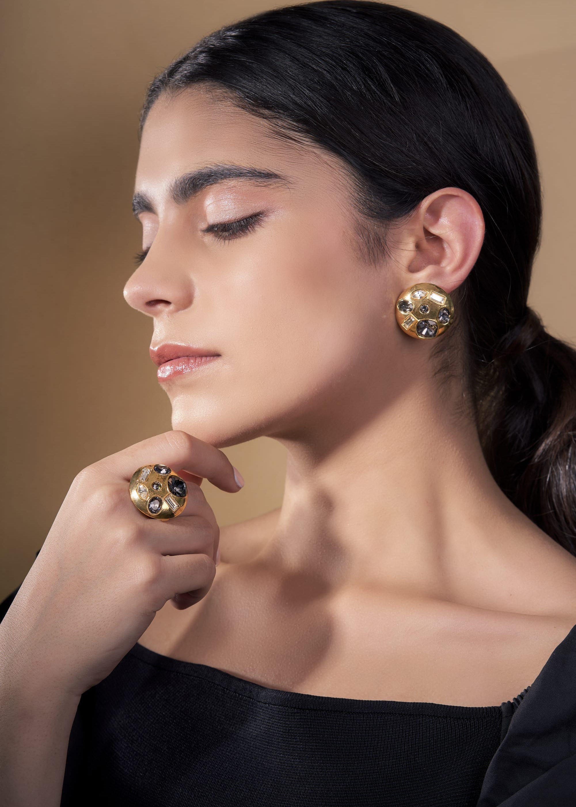 Thea_Ring_1.jpg