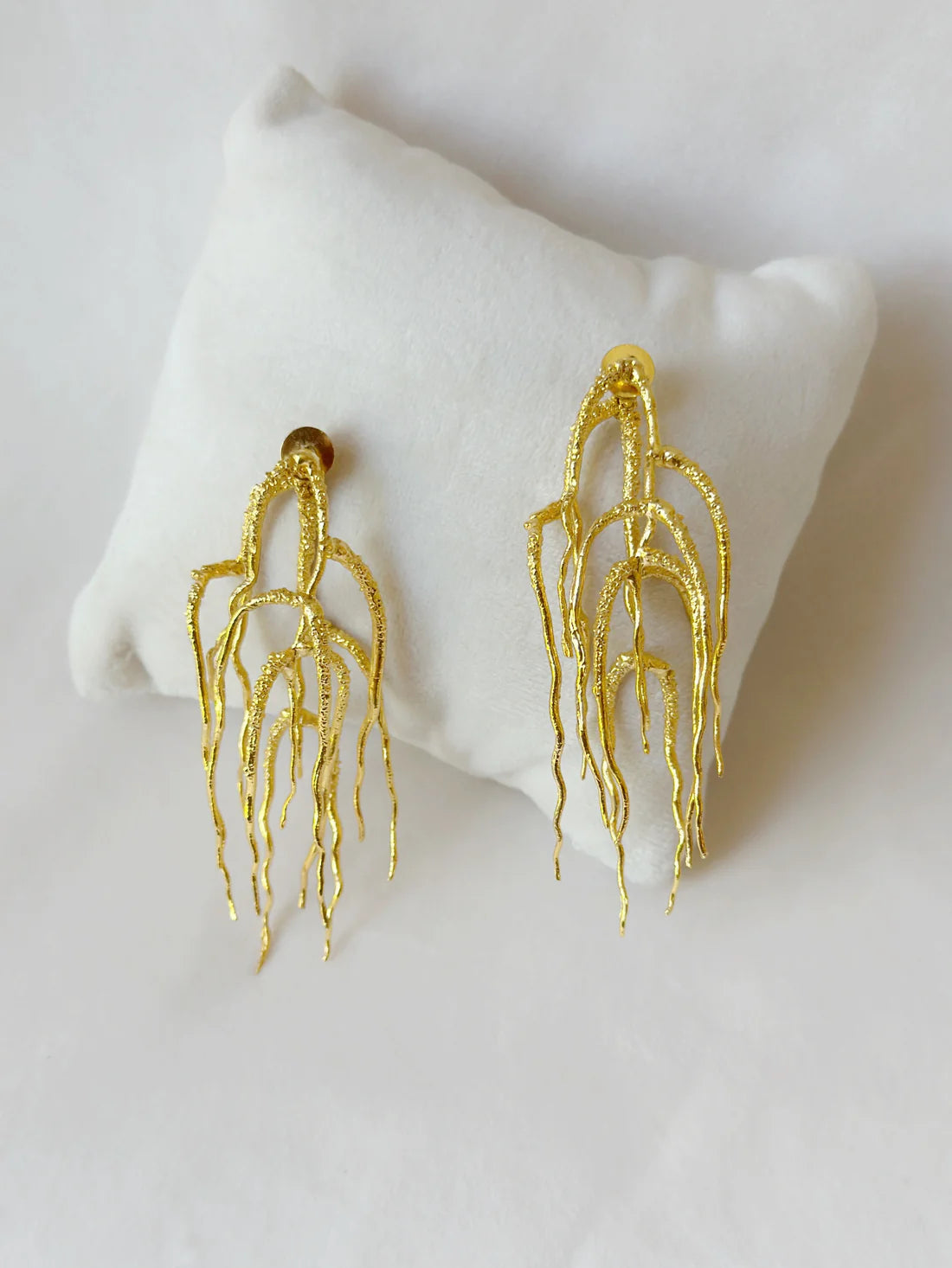 Untamed Goddess Dangles Gold