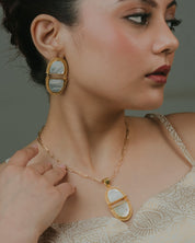 Cut Shell Necklace