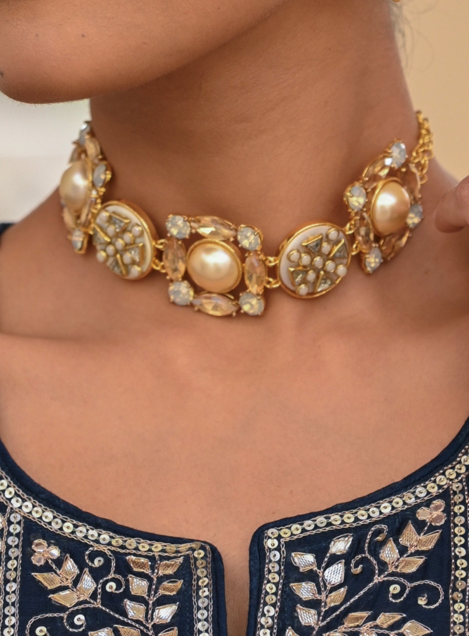 Veda Choker Mint & Gold