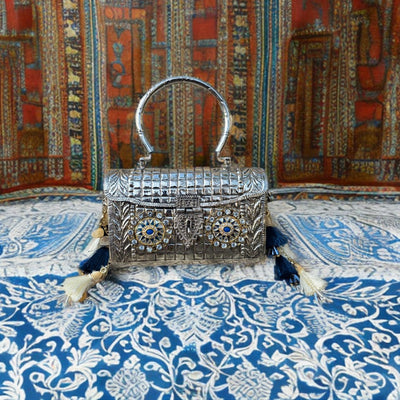 The Avni Bag