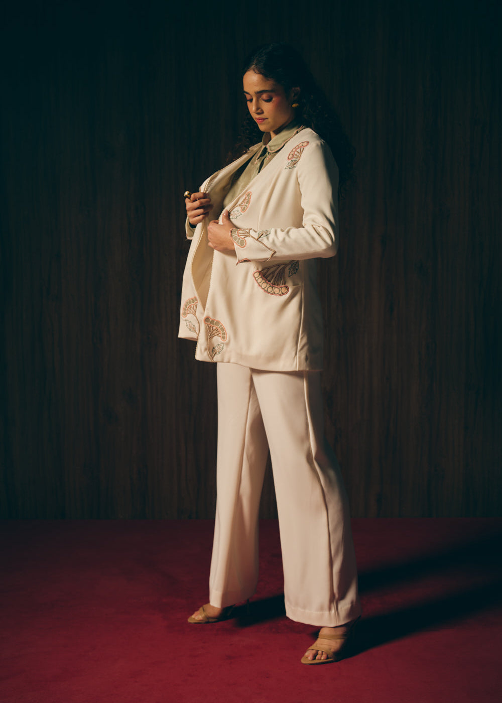 Muscadine pants ensemble image 0