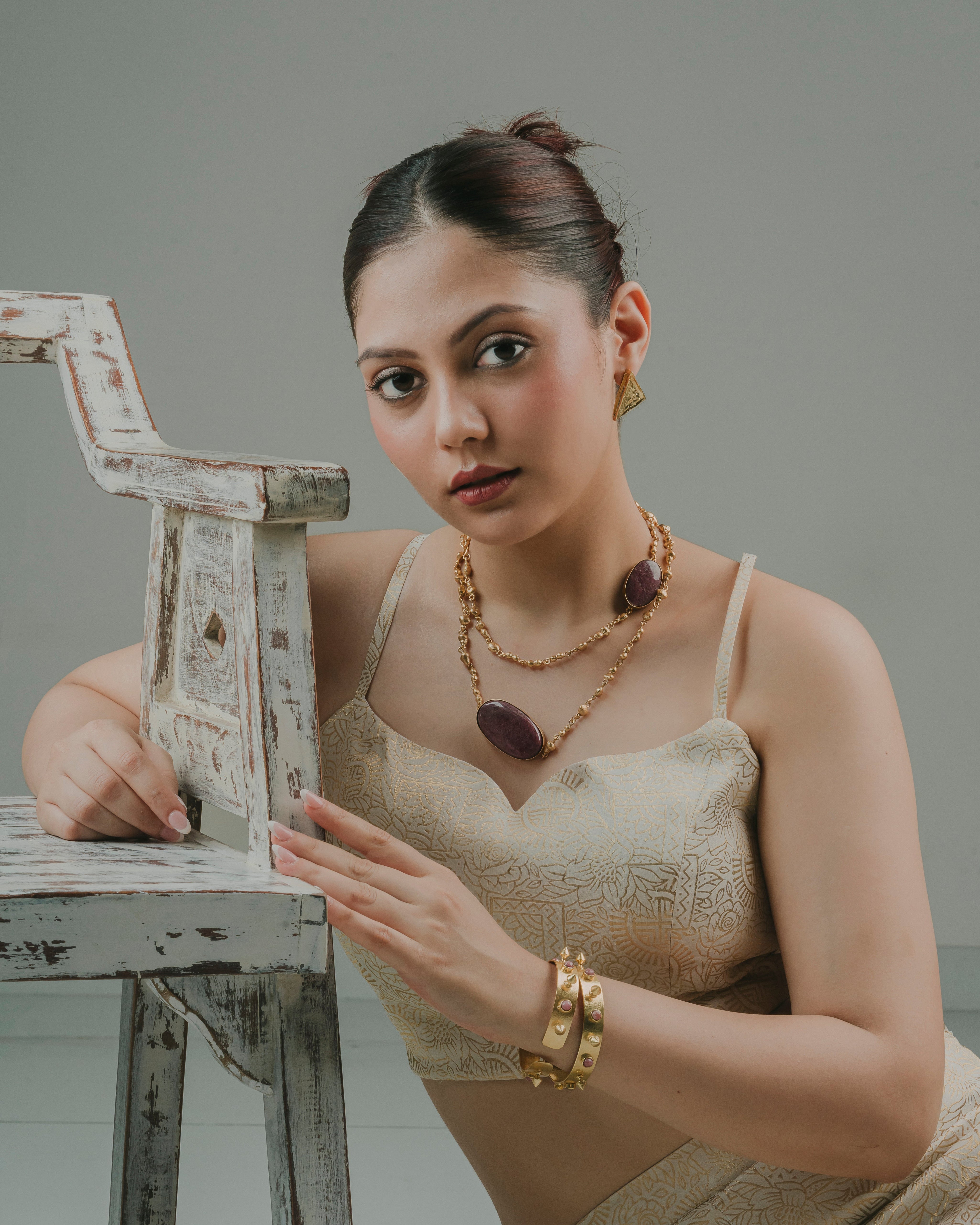 gold-plated contemporary stone bracelet for women