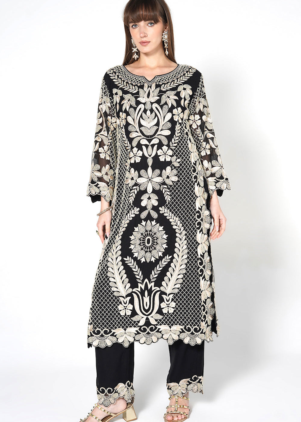 black-georgette-heavily-embroidered-kurta-set-with-scalloped-hem-detail-1.jpg