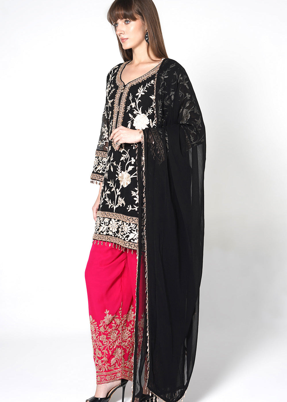 black-georgette-kurta-set-with-contrast-magenta-pink-embroidered-straight-pants-2_e767cfa9-2a15-4e11-bc72-f1d51b92d040.jpg