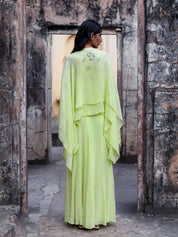 The Cascade Cape Set Lime