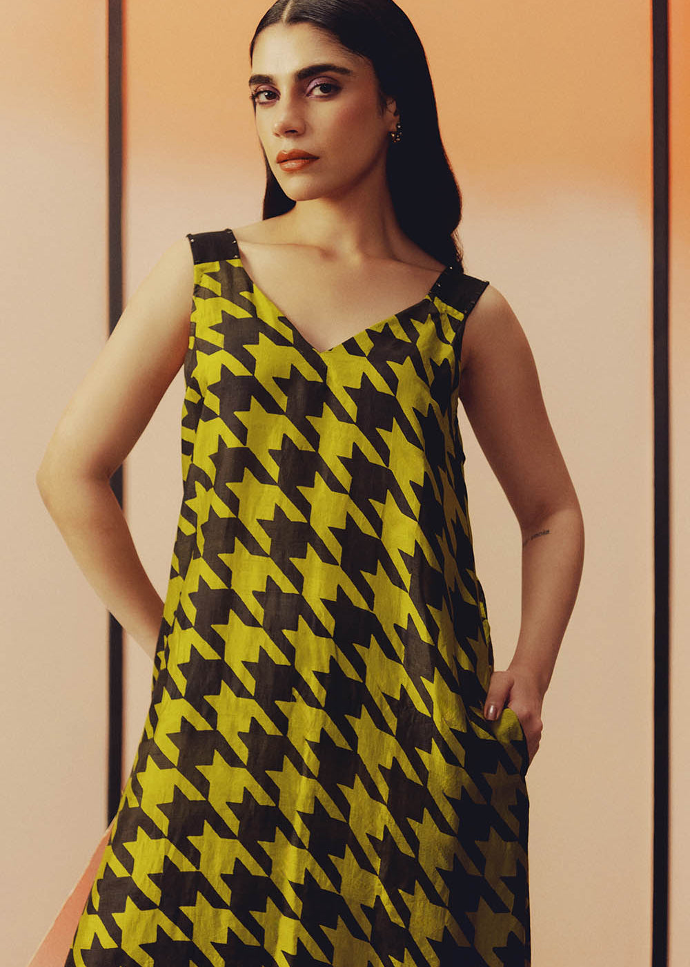 dress-green-silk-easy-fit-comfort-brunch.jpg