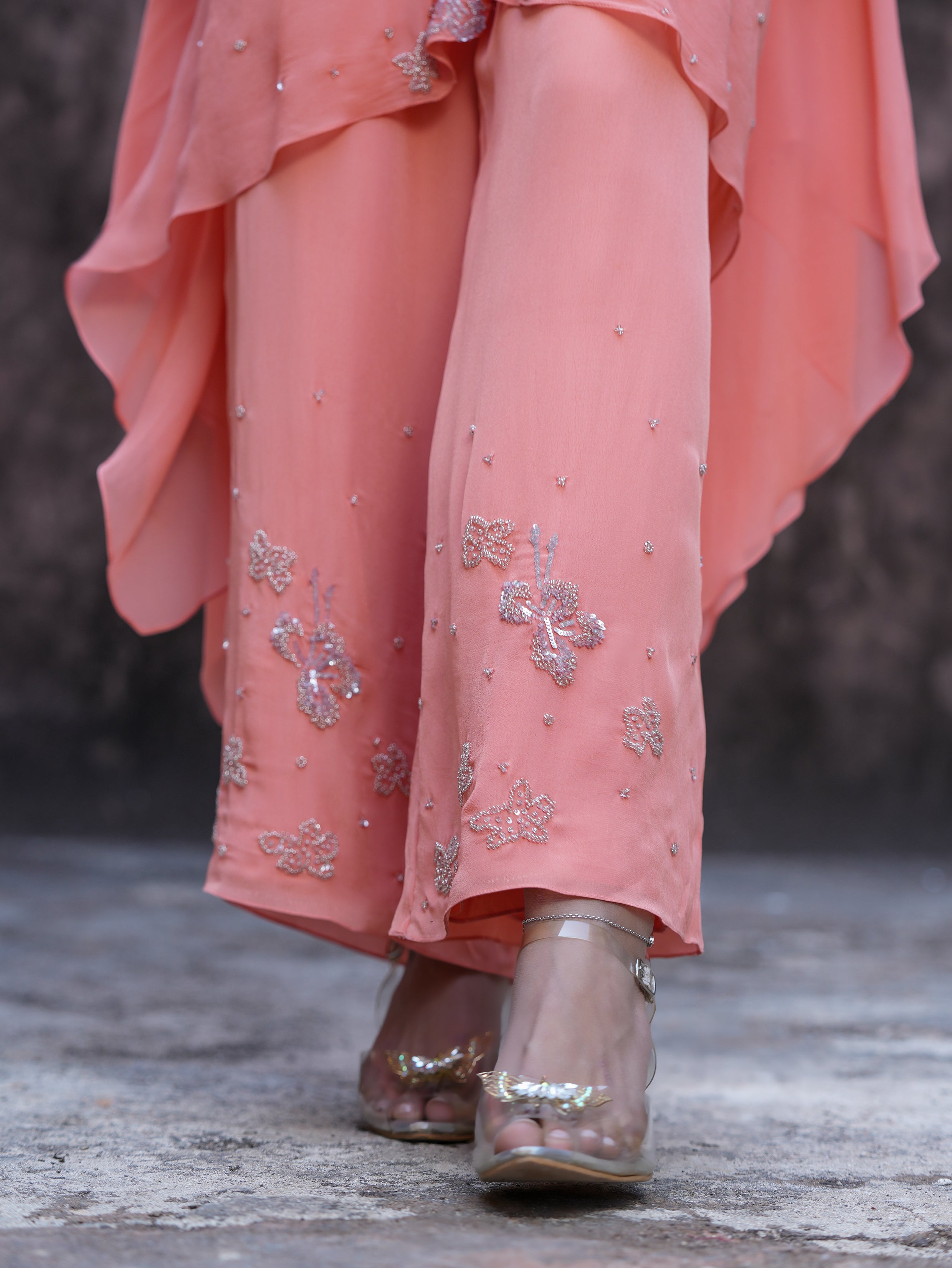 The Fleur Peach Cape Set