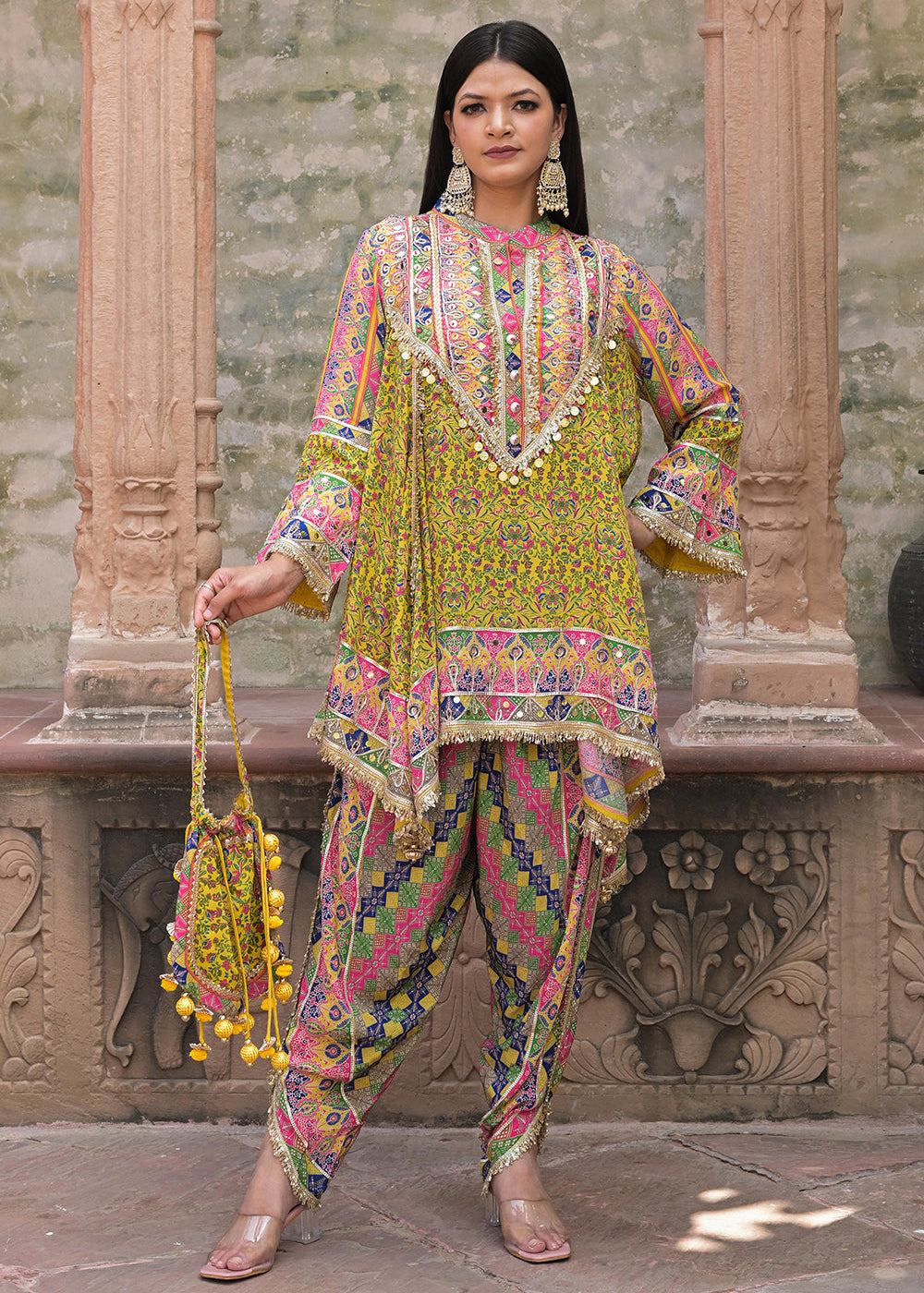 green-viscose-crepe-suit-set-with-tulip-pants-_-festive-flair-1.jpg