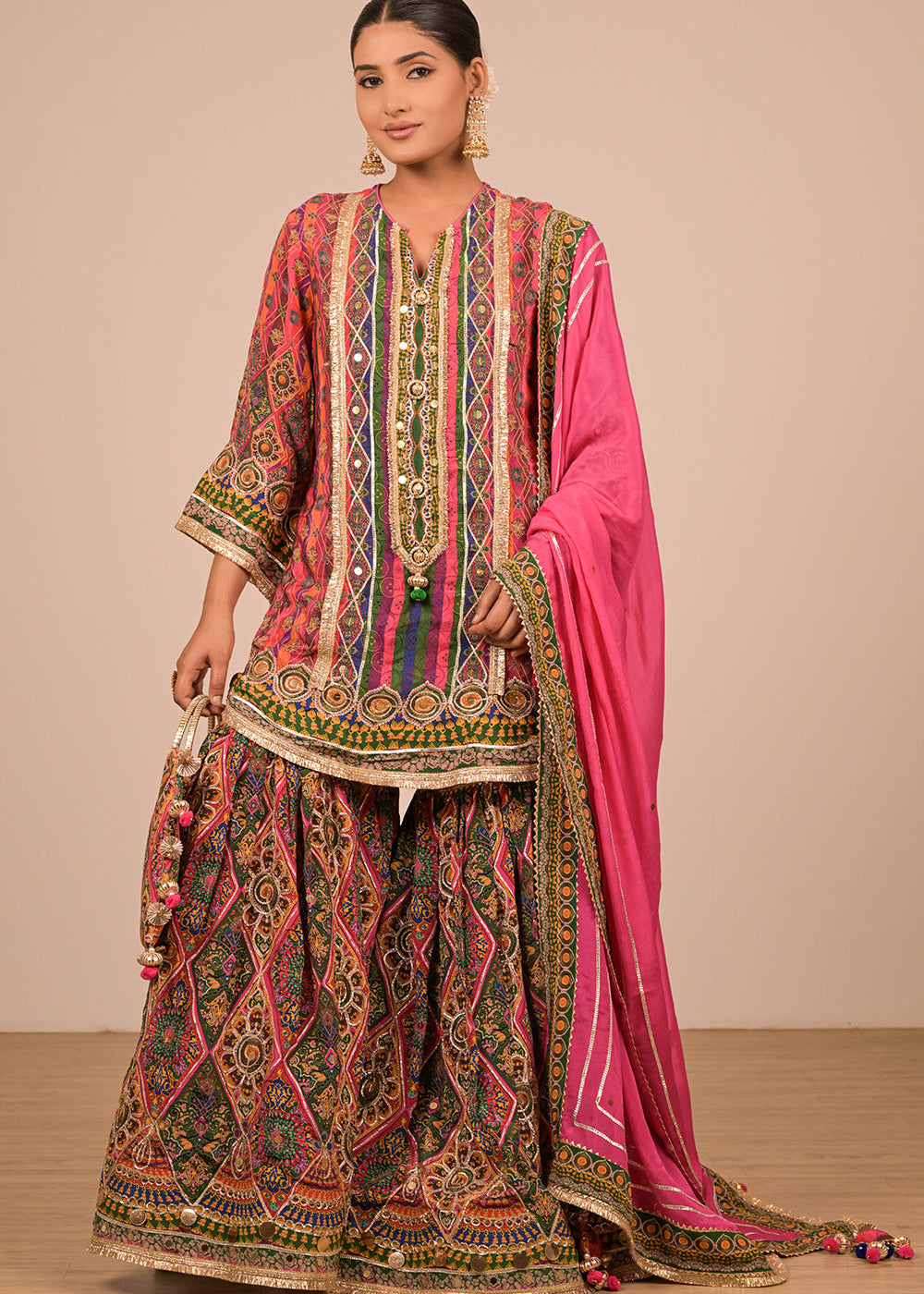 ishum_magenta-crepe-sharara-set-with-canvas-tote-bag-with-vibrant-print-motifs-2.jpg