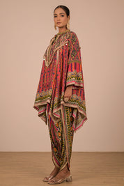 Magenta Crepe Suit With Tulip Pants And Bag