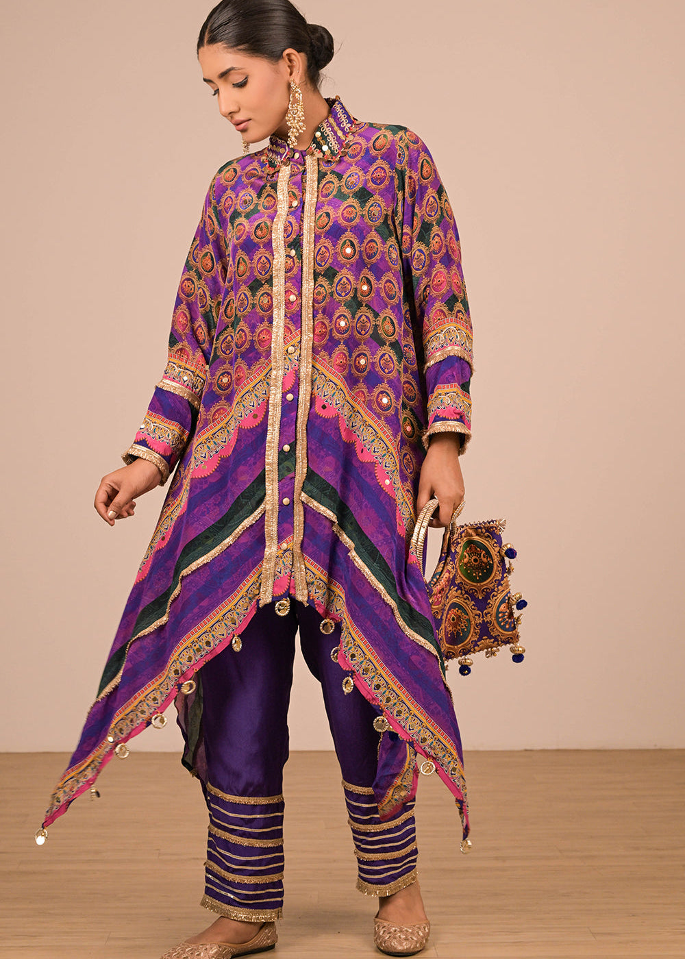 ishum_purple-asymmetric-hem-kurta-set-in-crepe-fabric-with-canvas-tote-bag-2.jpg