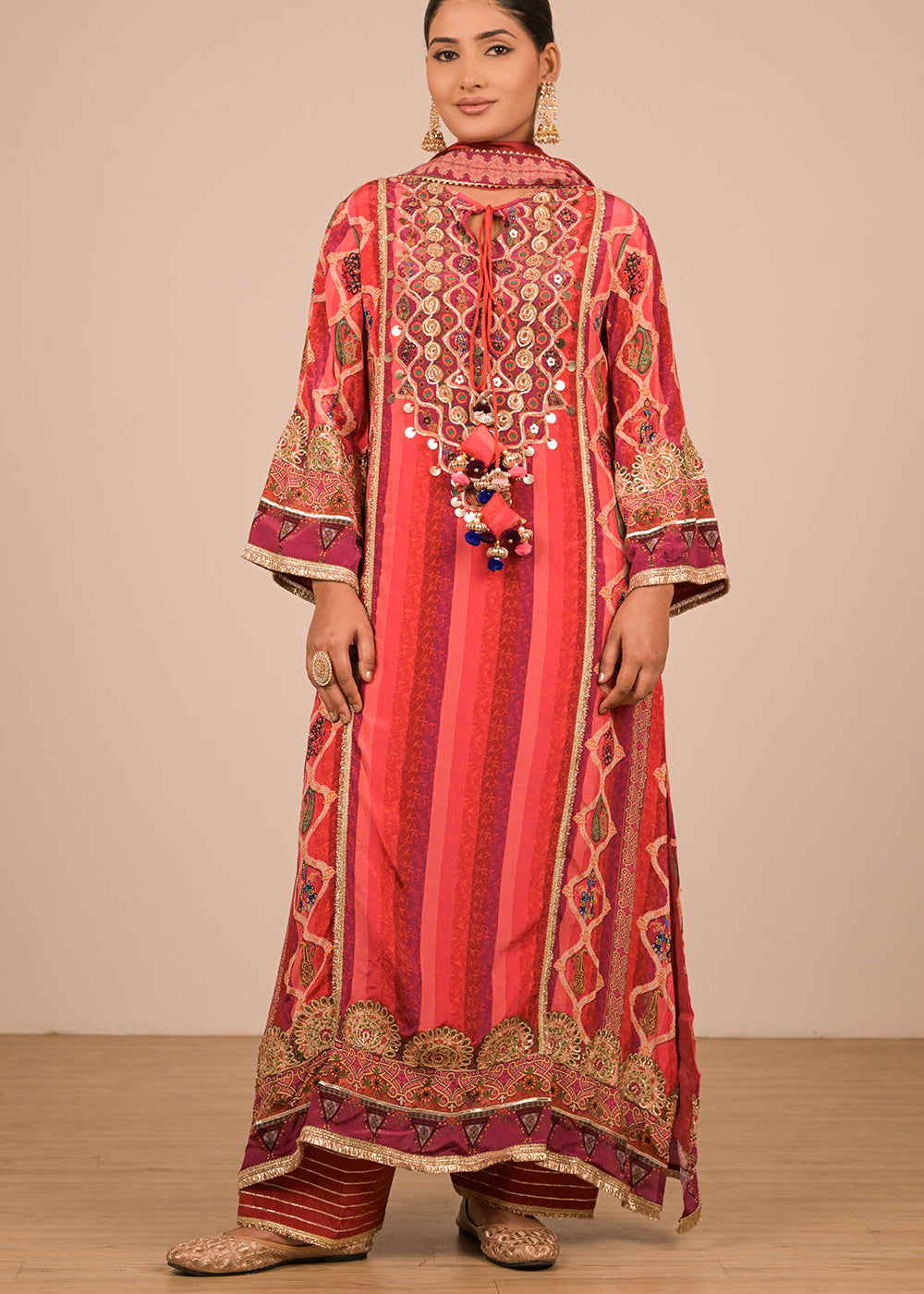 ishum_vibrant-persian-red-a-line-suit-in-crepe-with-dupatta-canvas-tote-bag-2.jpg