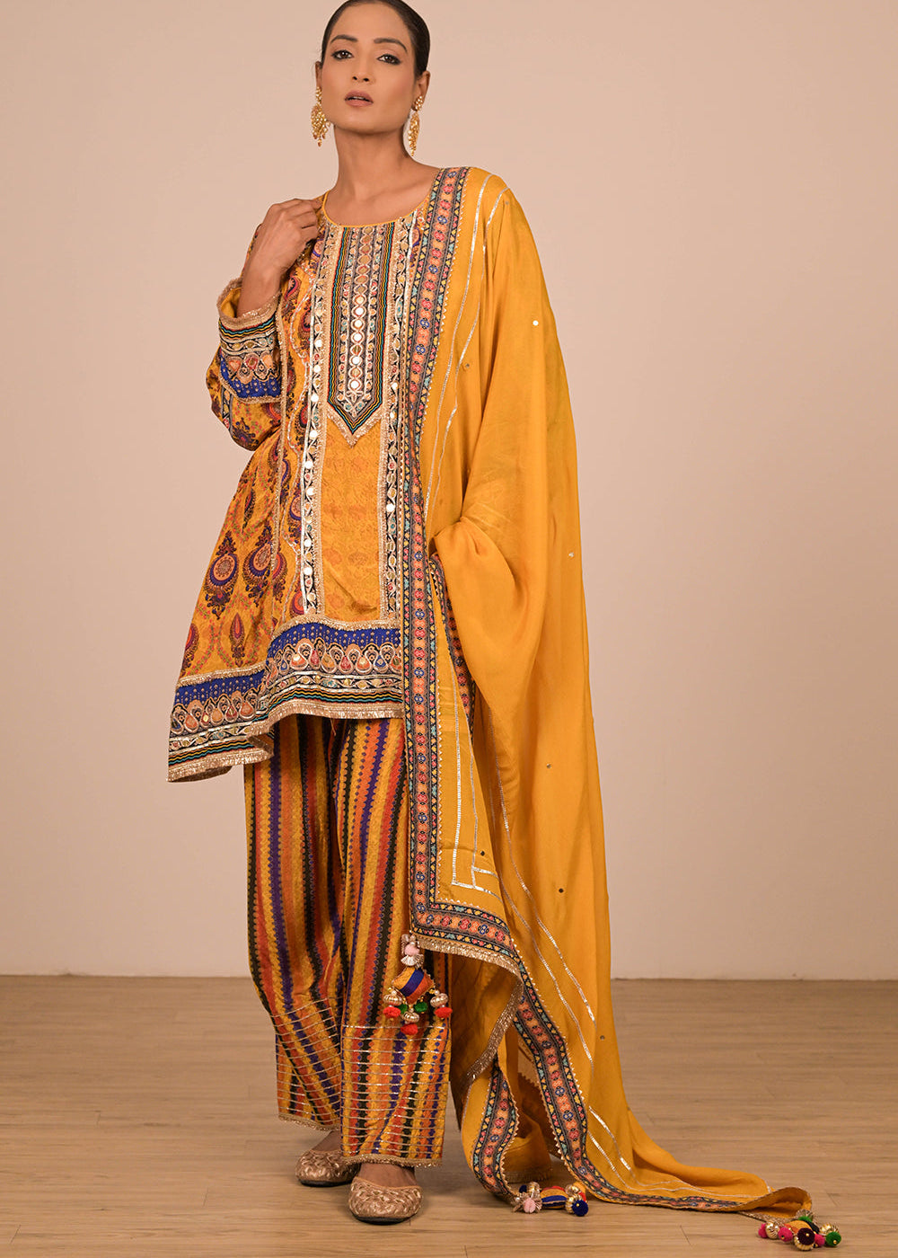 ishum_yellow-crepe-suit-set-with-farsi-salwar-with-canvas-tote-bag-2.jpg