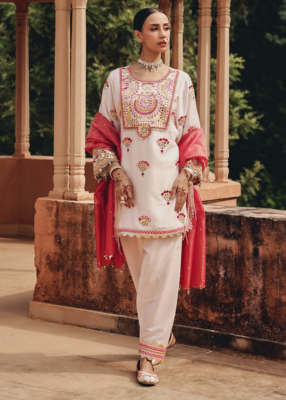 ivory-noorani-grace-set-2_45997121-5f23-422e-b76d-6c8854a87e78.jpg