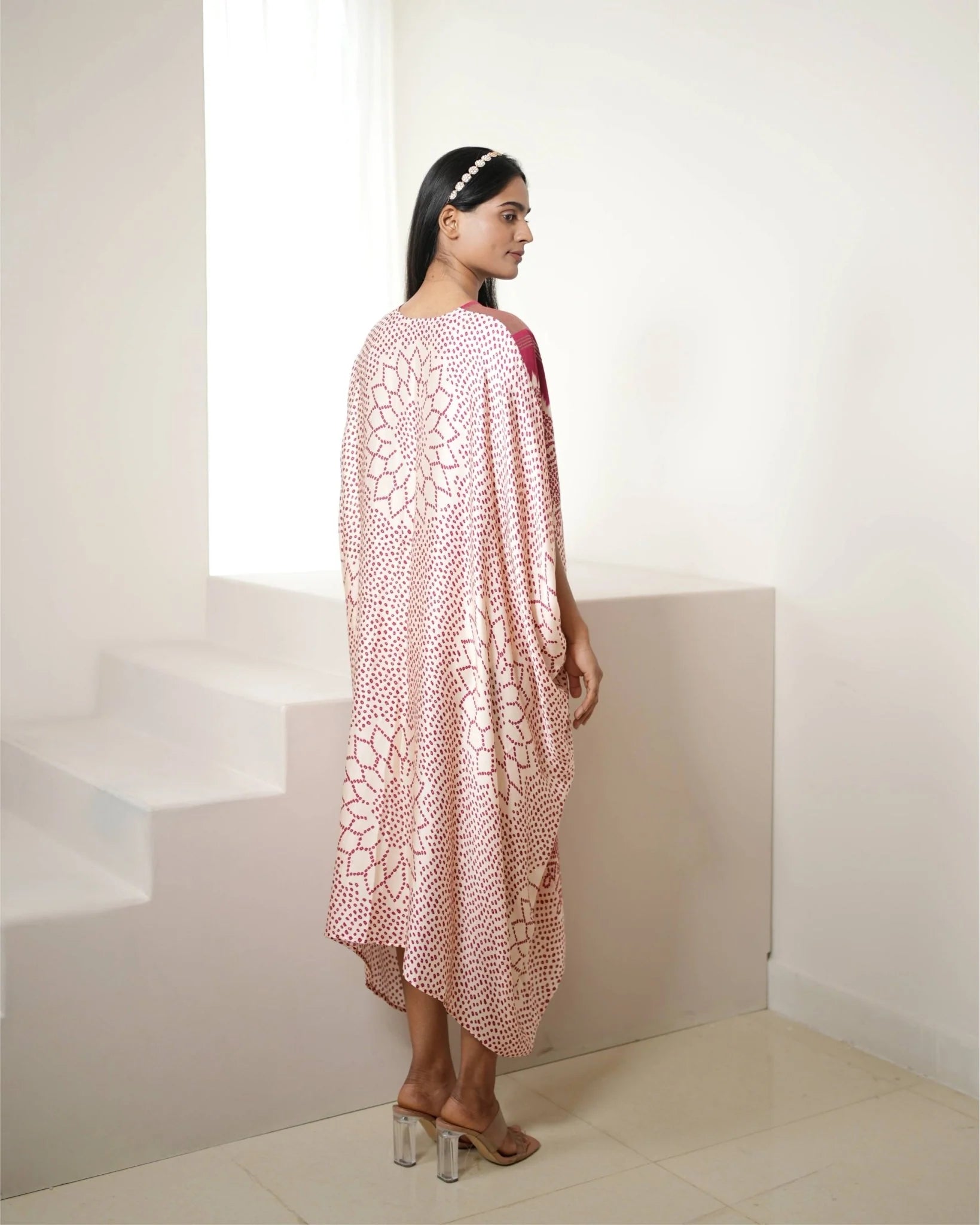 Ivory & Red Kaftan Bandhej
