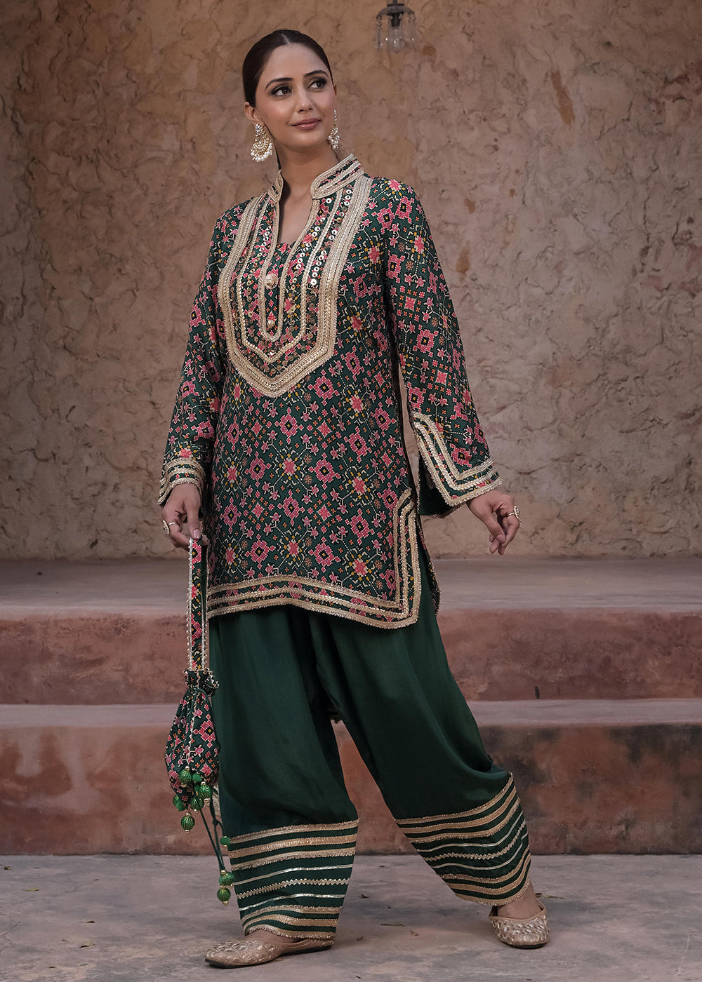 kai-green-crepe-kurti-pant-set-2.jpg
