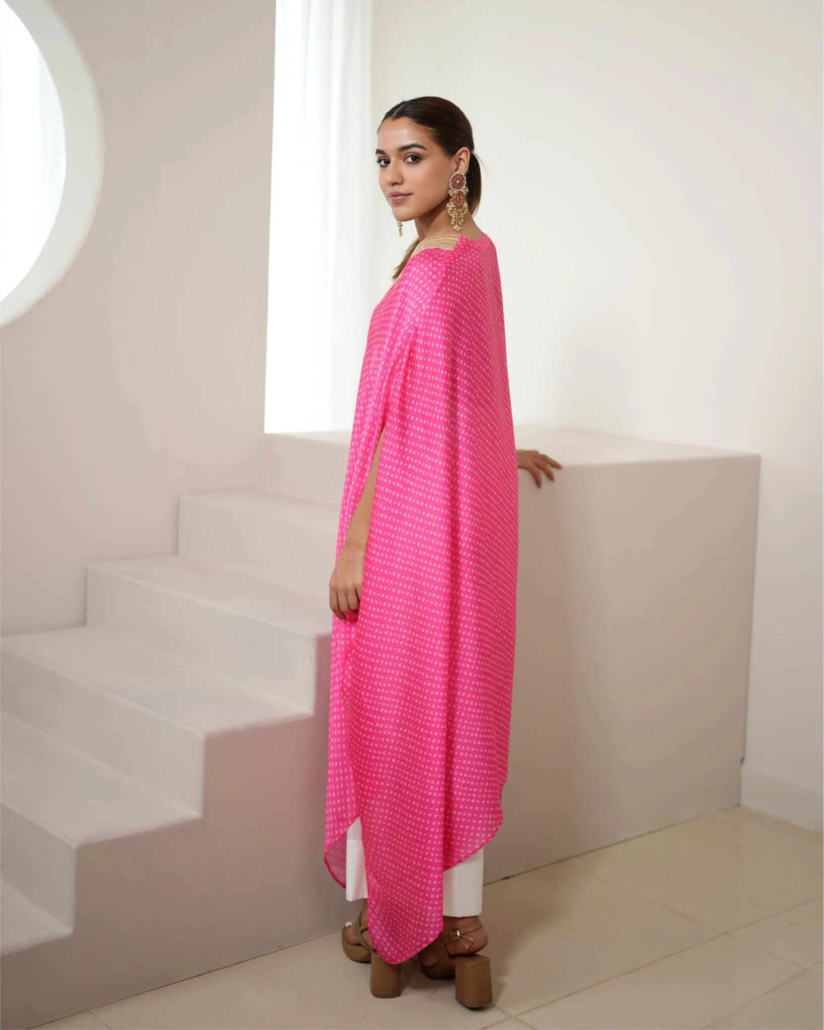 Bandhej Fuchsia Pink & Gold V Neck Kurta Set
