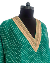 Bandhej Green & Gold V Neck Kurta Set