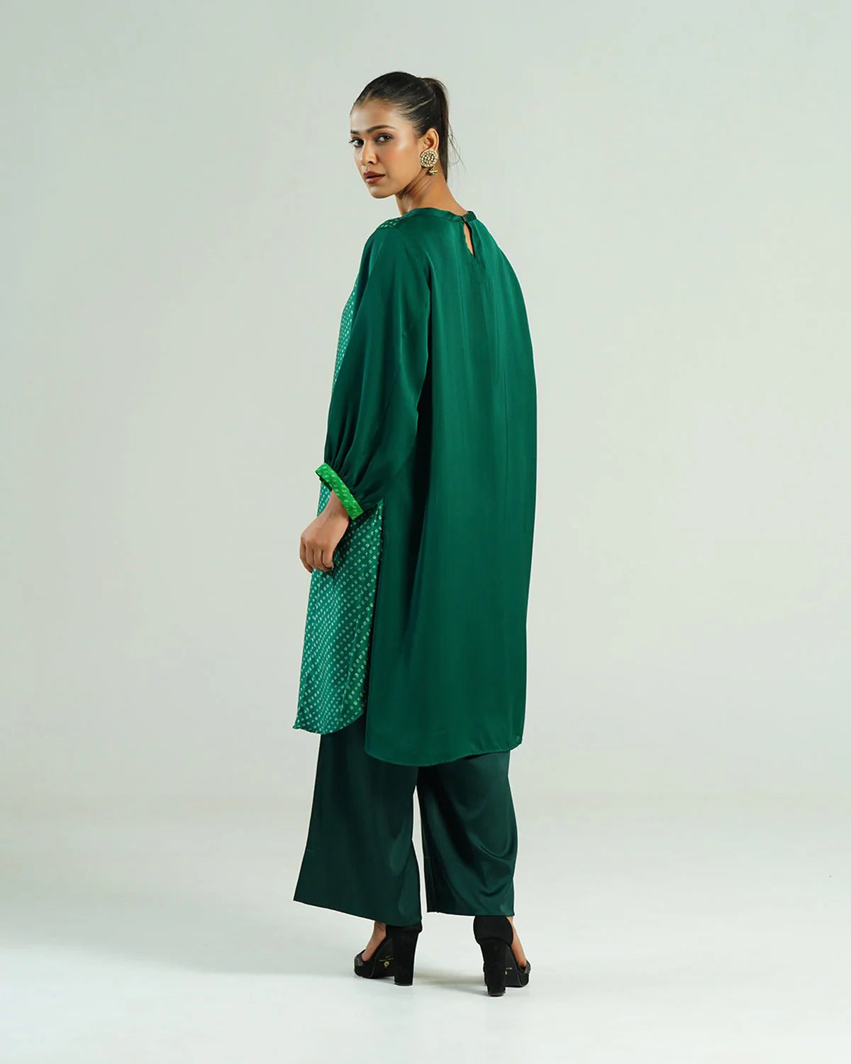 Bandhej Parrot & Dark Green  Kurta Set