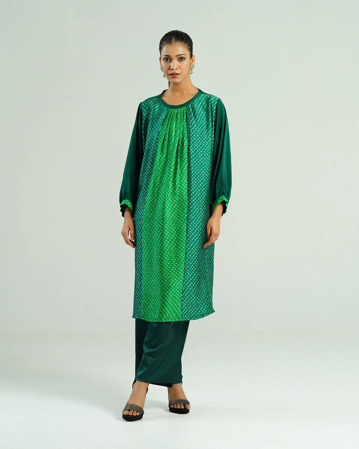 kurta-set-bandhej-shades-of-parrot-dark-green-516758.webp