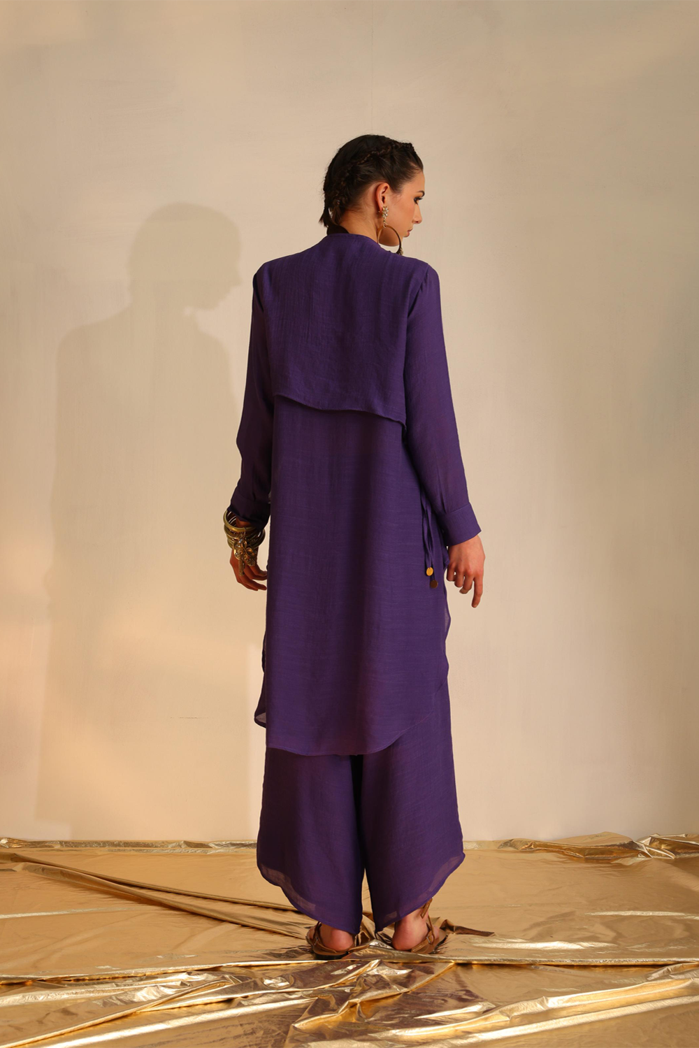 Waterfall Shirt Set With A High Low Waistcoat