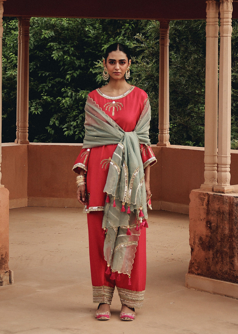 rani-gul-bahar-set-1_6339069f-35ec-4d04-9d0b-dab5b98774c7.jpg