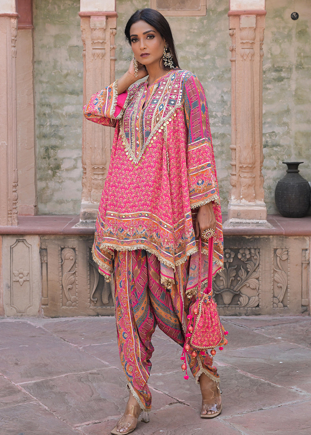 rani-pink-viscose-crepe-suit-set-with-tulip-pants-_-festive-glamor-2.jpg