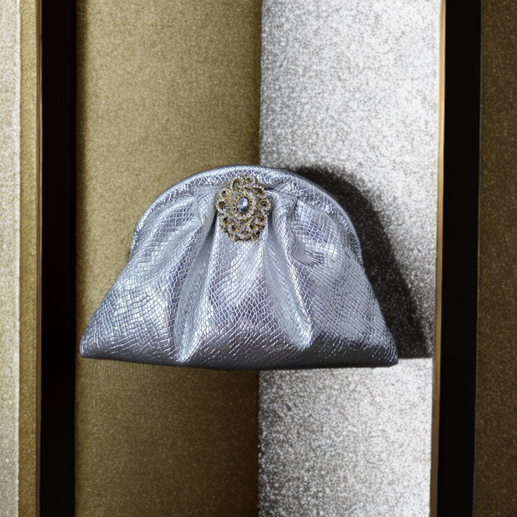 Victorian Pouchette Silver