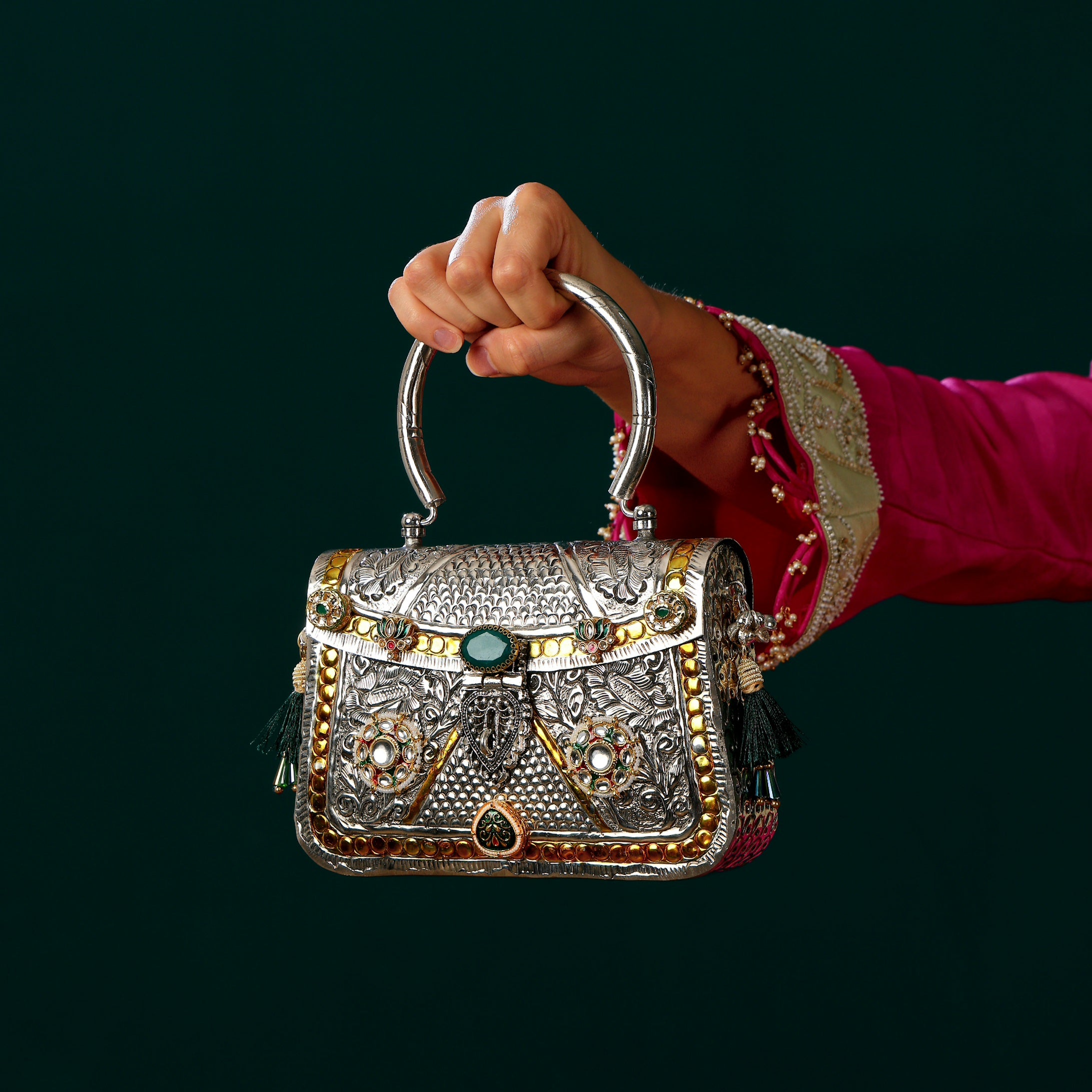 Anwesha Bag In Silver