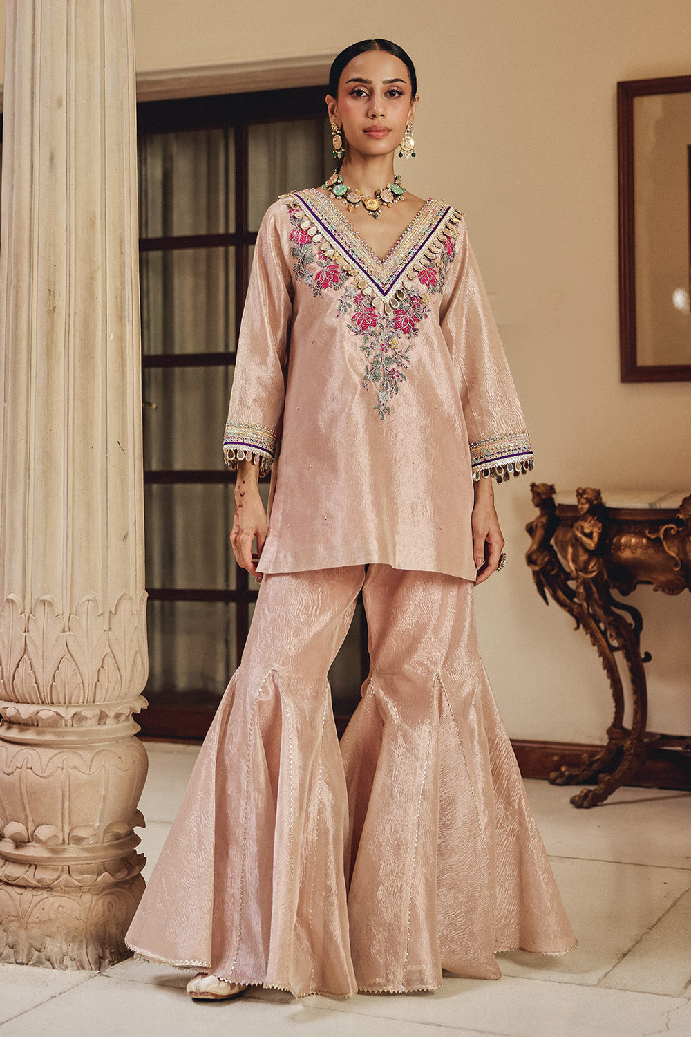 Rose Gold Gulnaz
