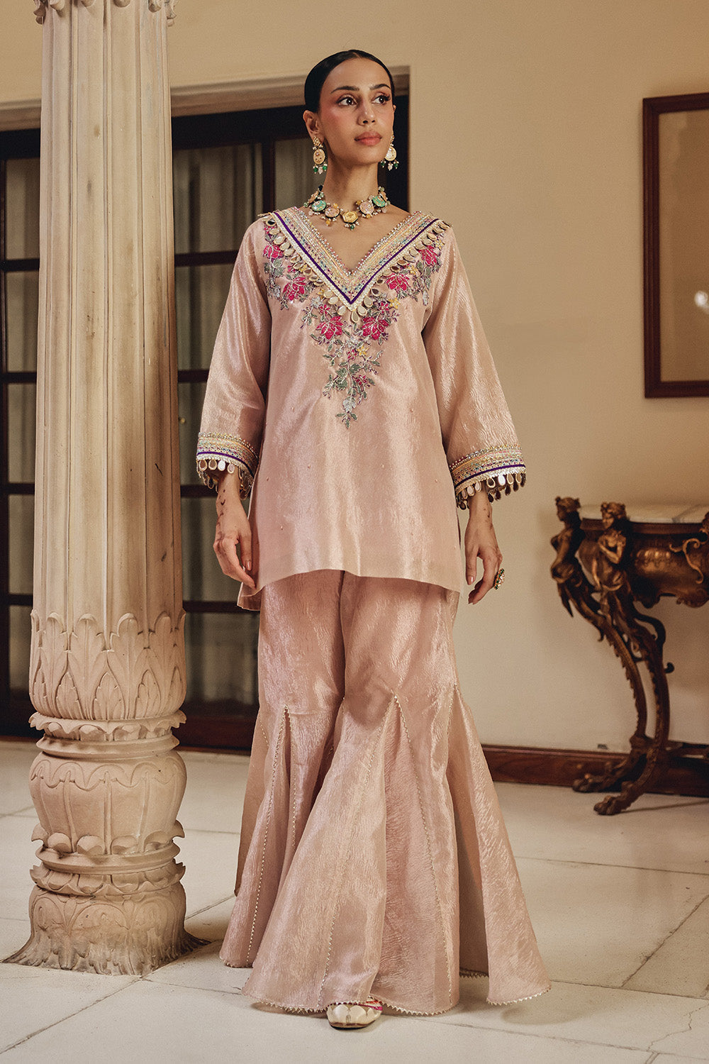Rose Gold Gulnaz