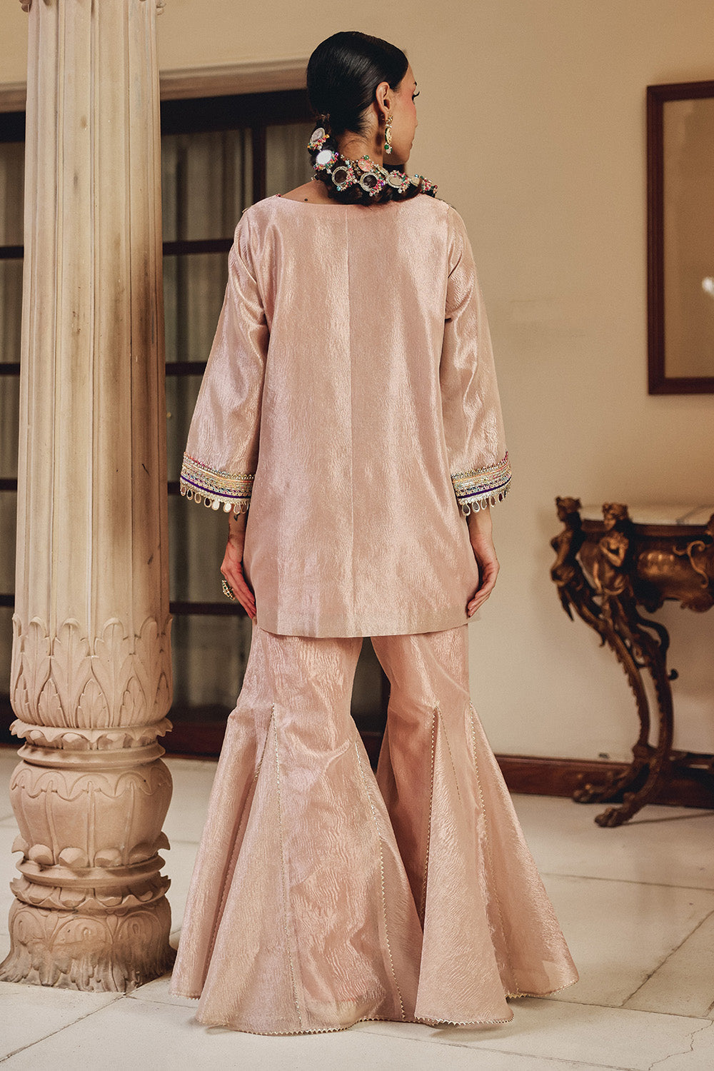 Rose Gold Gulnaz