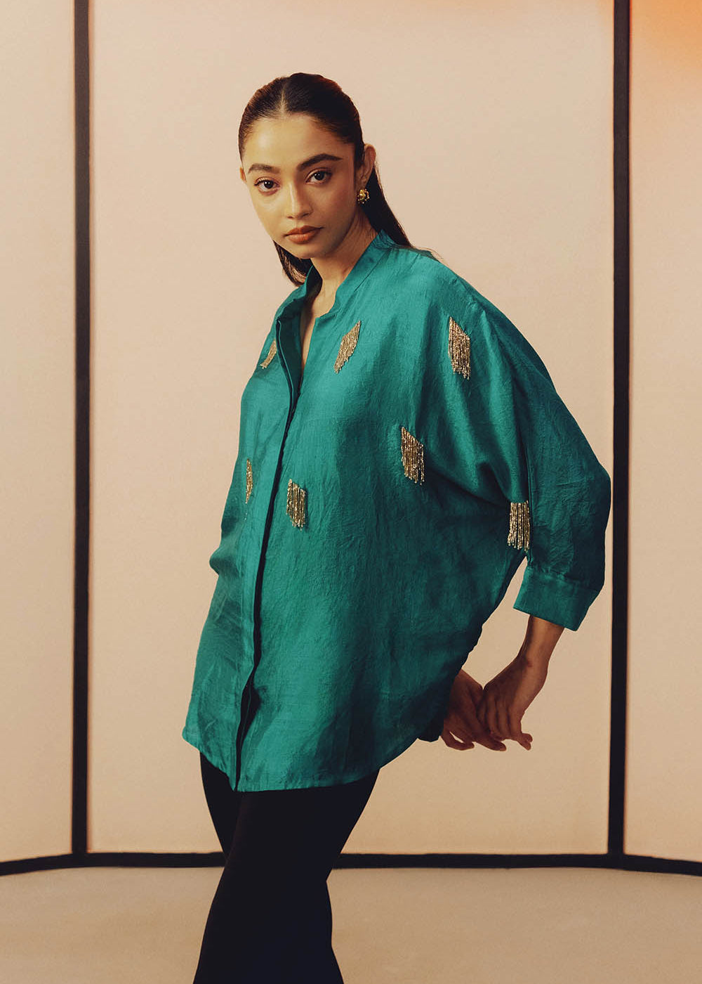 teal-shirt-embroidery-silk-winter-comfort-easy-fit.jpg